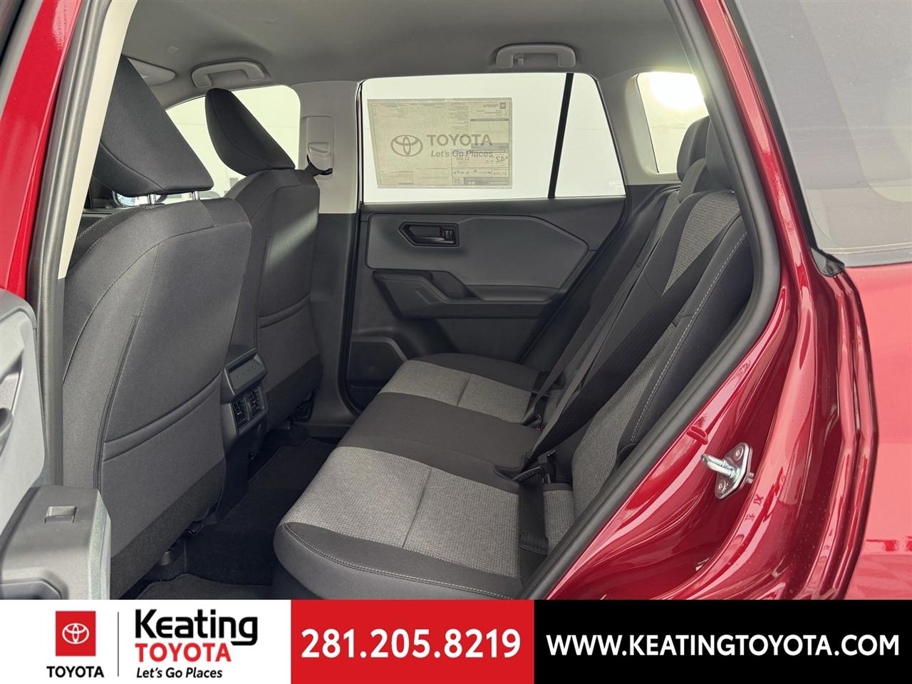 Toyota RAV4 Hybrid LE AWD 2026