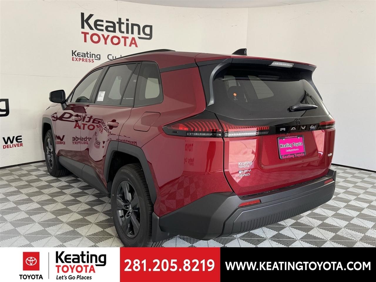 Toyota RAV4 Hybrid LE AWD 2026