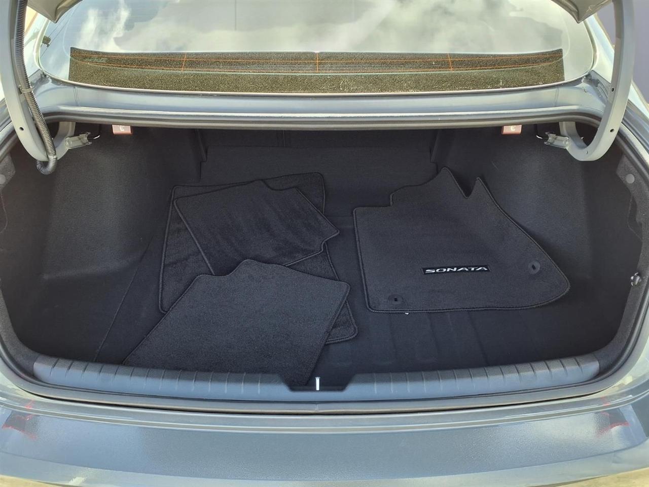 Hyundai Sonata Limited 2022