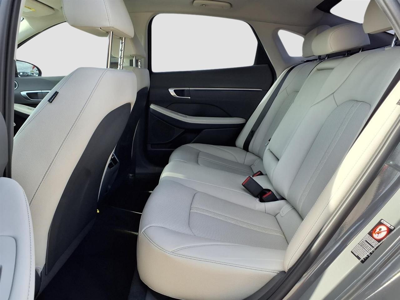 Hyundai Sonata Limited 2022