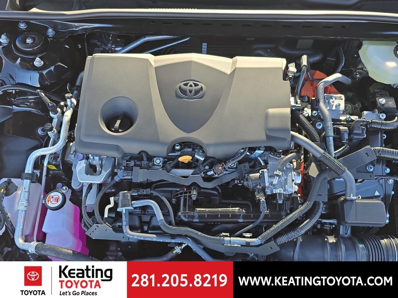 Toyota Camry Hybrid XLE 2026