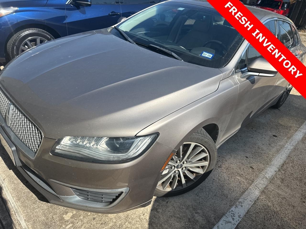 Lincoln MKZ Base 2019