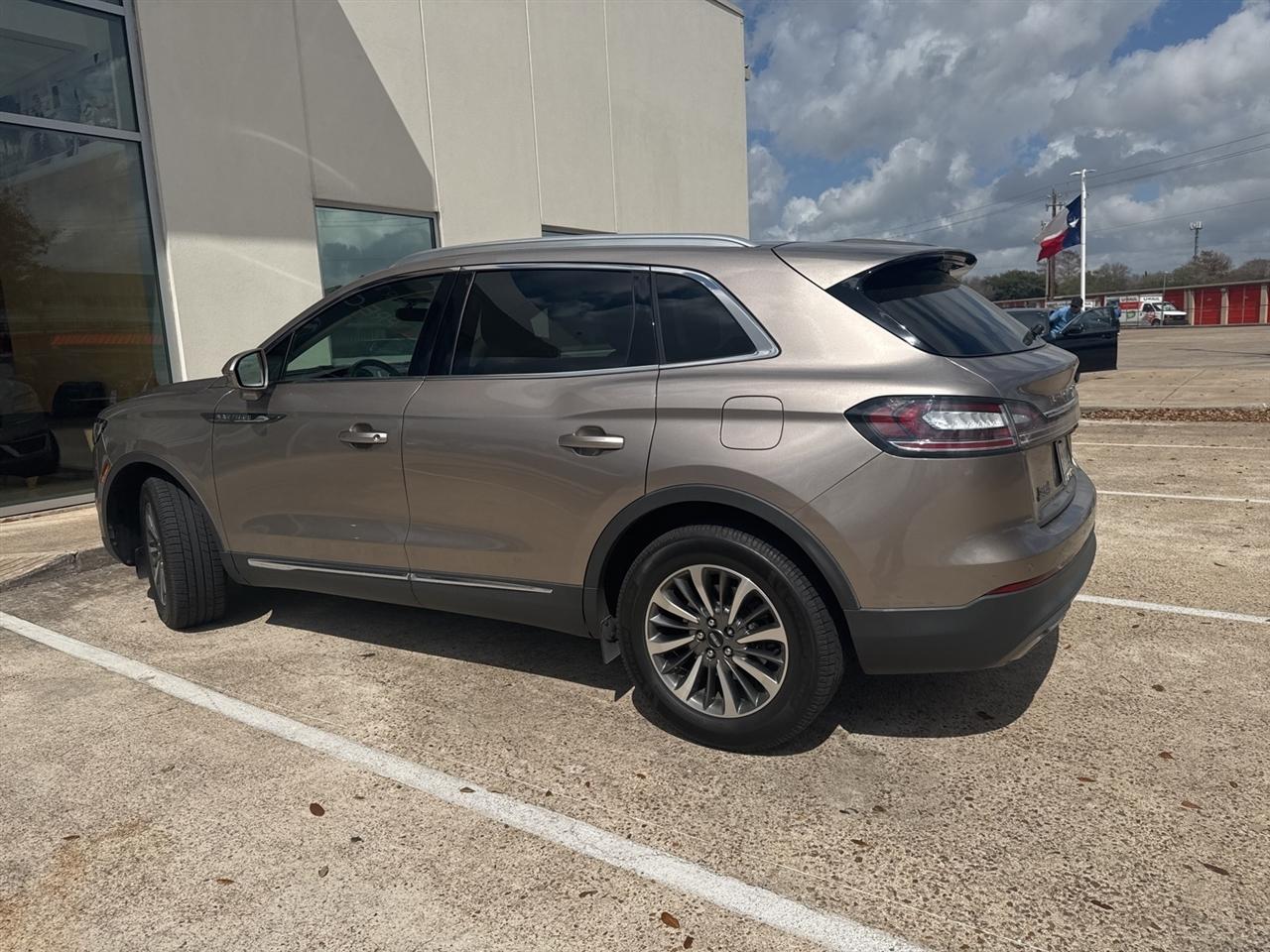 Lincoln Nautilus Base 2020