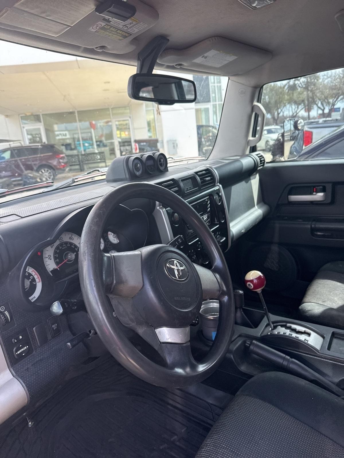 Toyota FJ Cruiser 4WD AT 2009