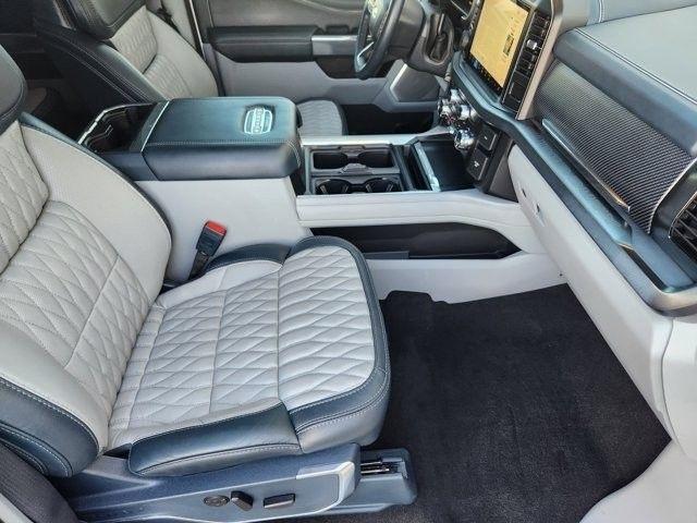 Ford F-450 SD XLT Crew Cab DRW 4WD 2024