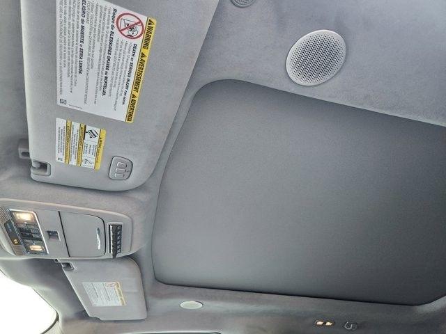 Ford F-450 SD XLT Crew Cab DRW 4WD 2024