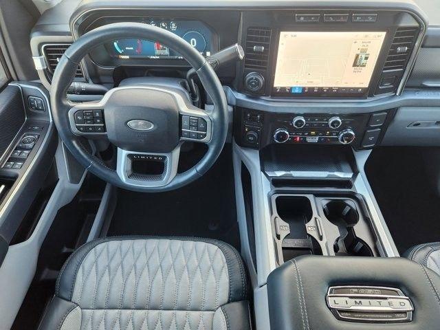 Ford F-450 SD XLT Crew Cab DRW 4WD 2024