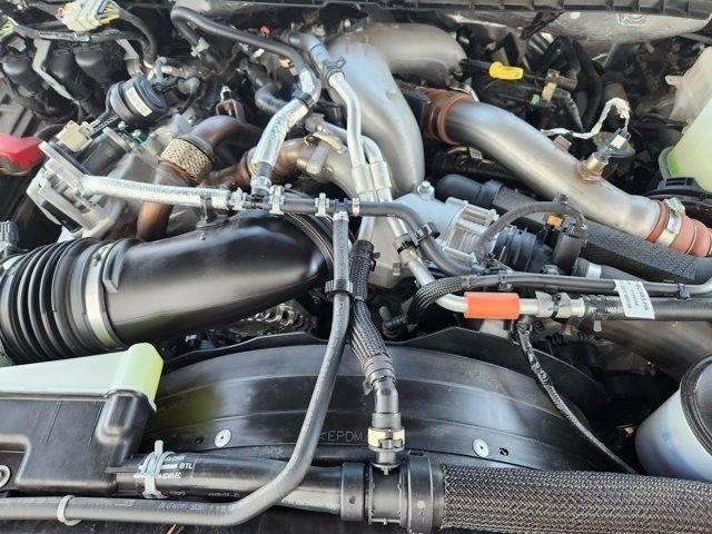 Ford F-450 SD XLT Crew Cab DRW 4WD 2024