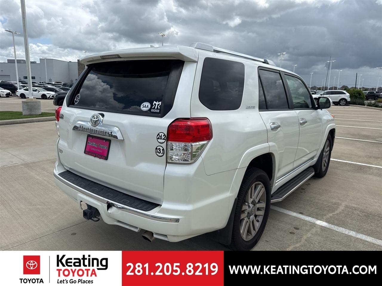 Toyota 4Runner SR5 2WD 2013