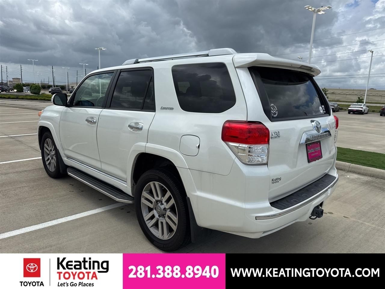 Toyota 4Runner SR5 2WD 2013