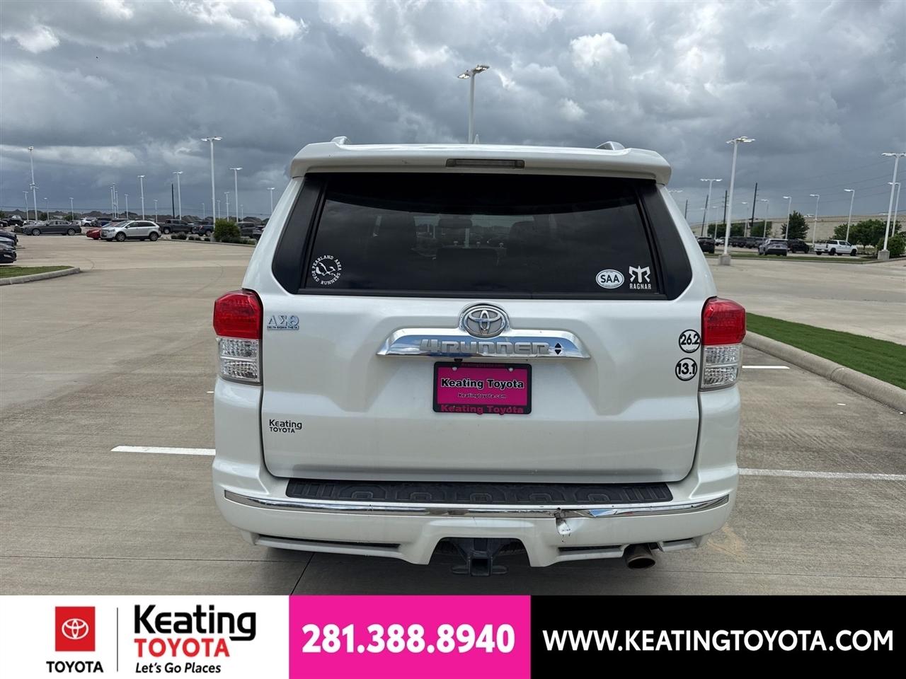 Toyota 4Runner SR5 2WD 2013
