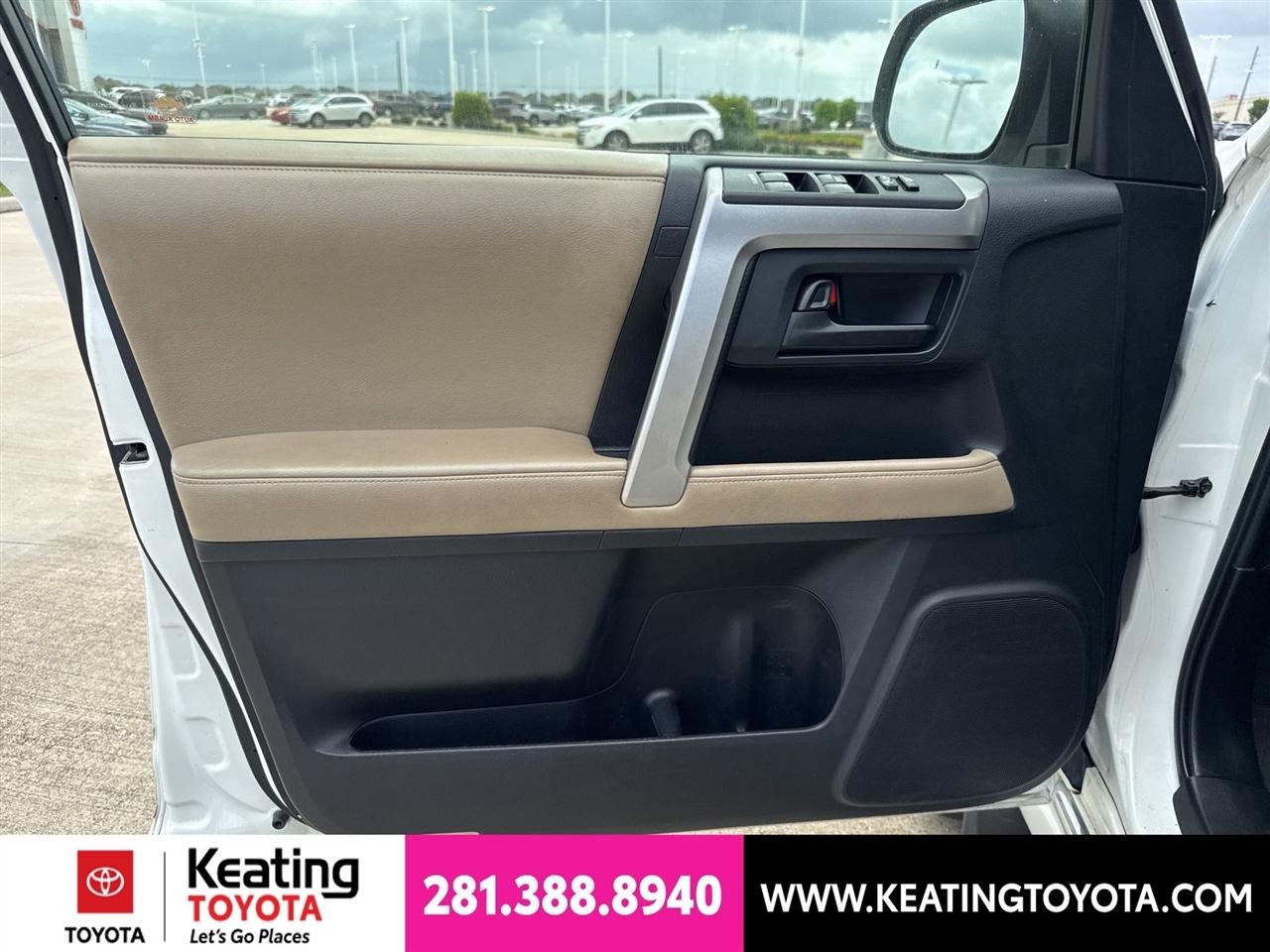 Toyota 4Runner SR5 2WD 2013