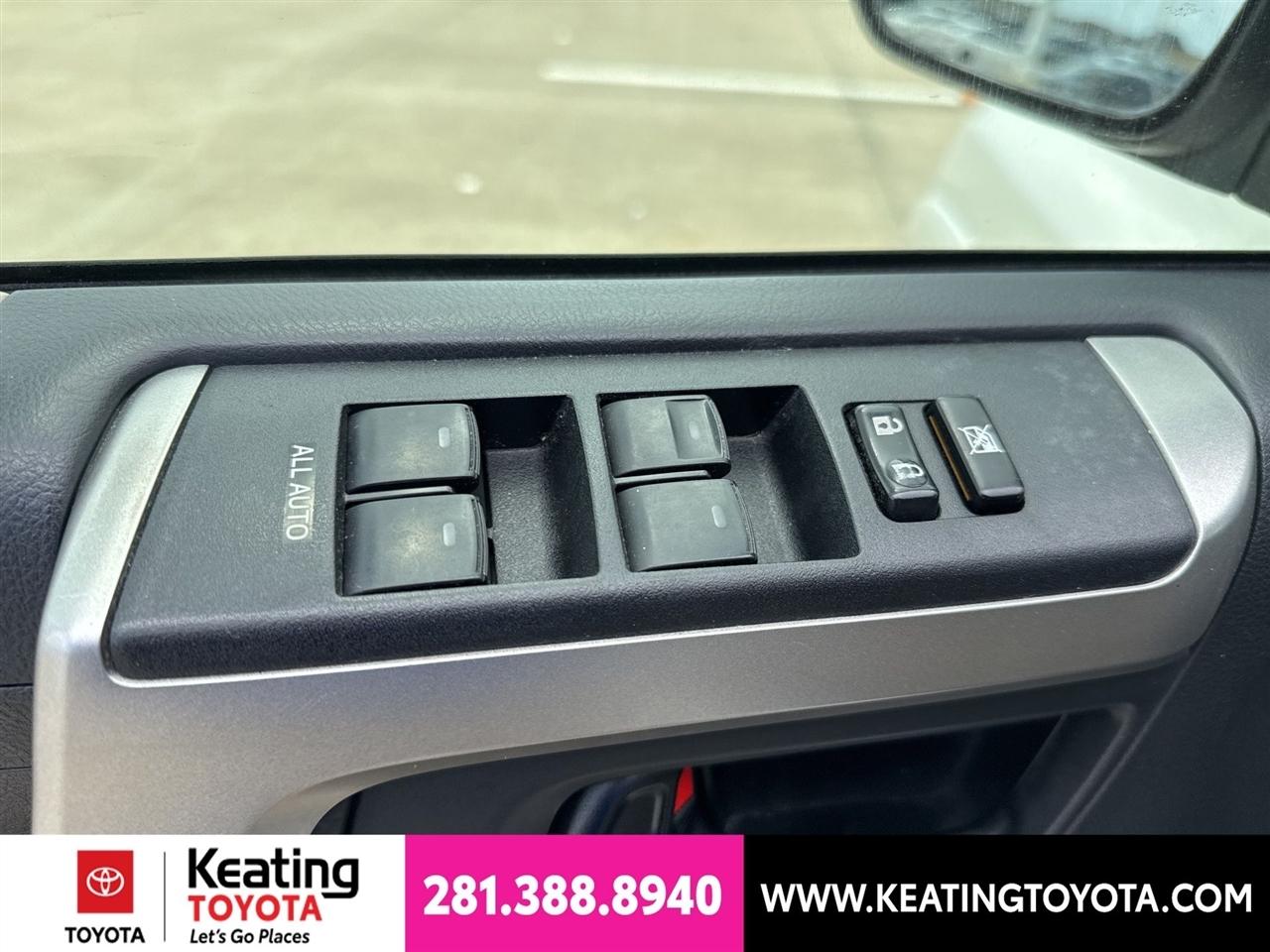 Toyota 4Runner SR5 2WD 2013