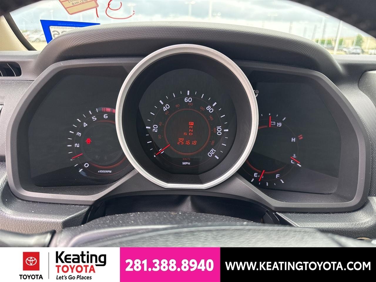 Toyota 4Runner SR5 2WD 2013