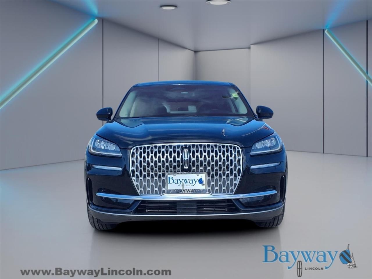 Lincoln Corsair Base 2023