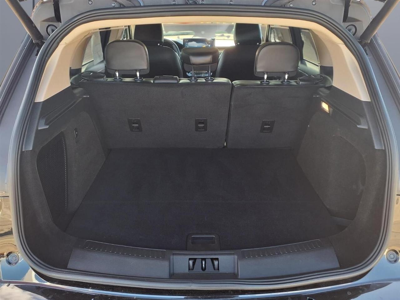 Lincoln Corsair Base 2023