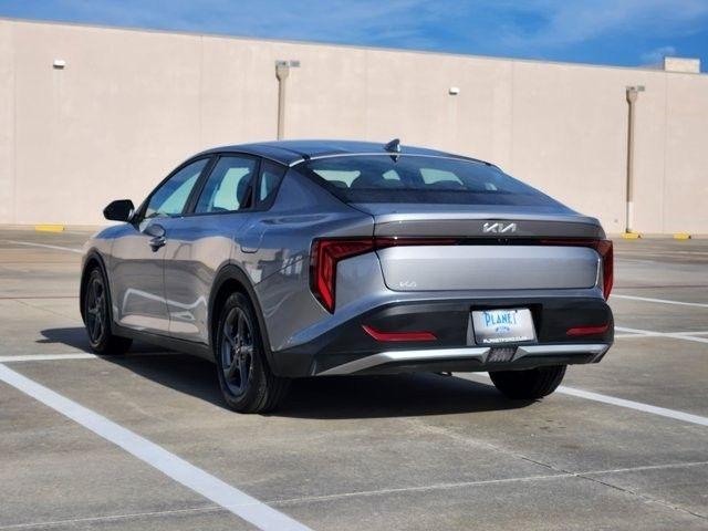 Kia K4 LXS 2025