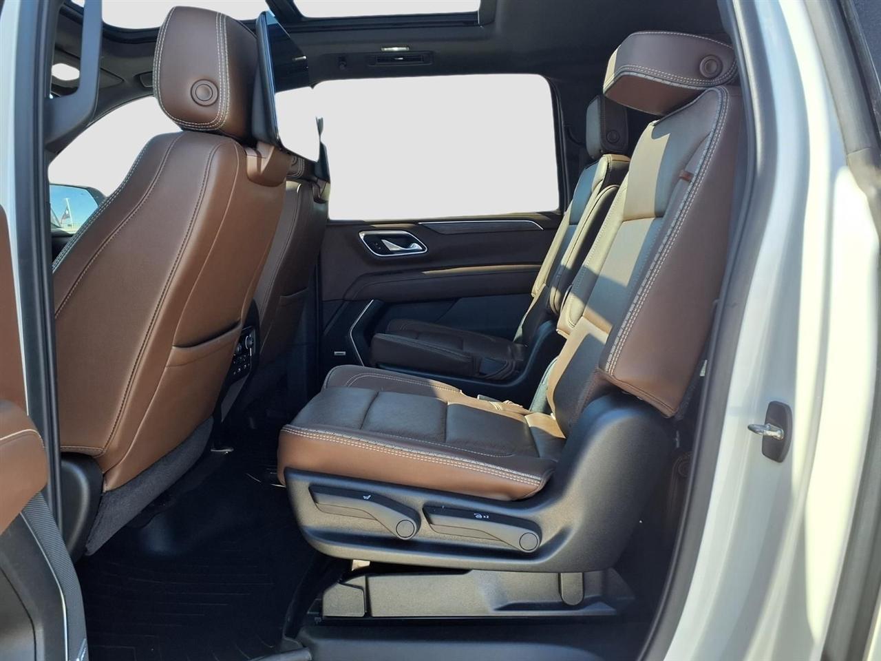 Chevrolet Suburban High Country 2021