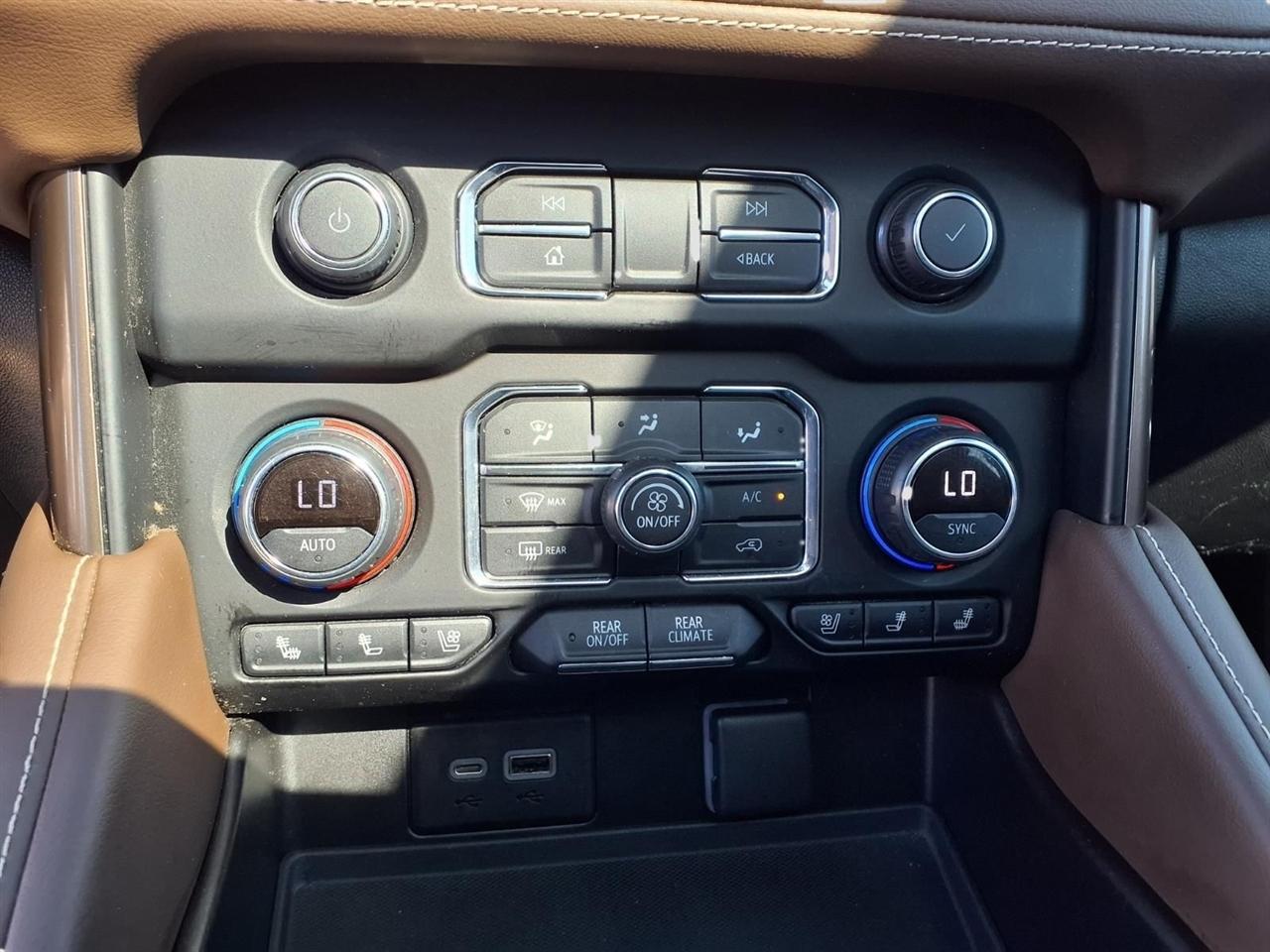 Chevrolet Suburban High Country 2021