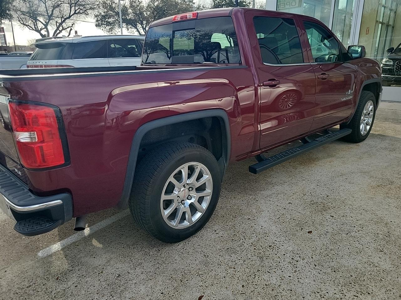 GMC Sierra 1500 SLE Crew Cab 2WD 2014