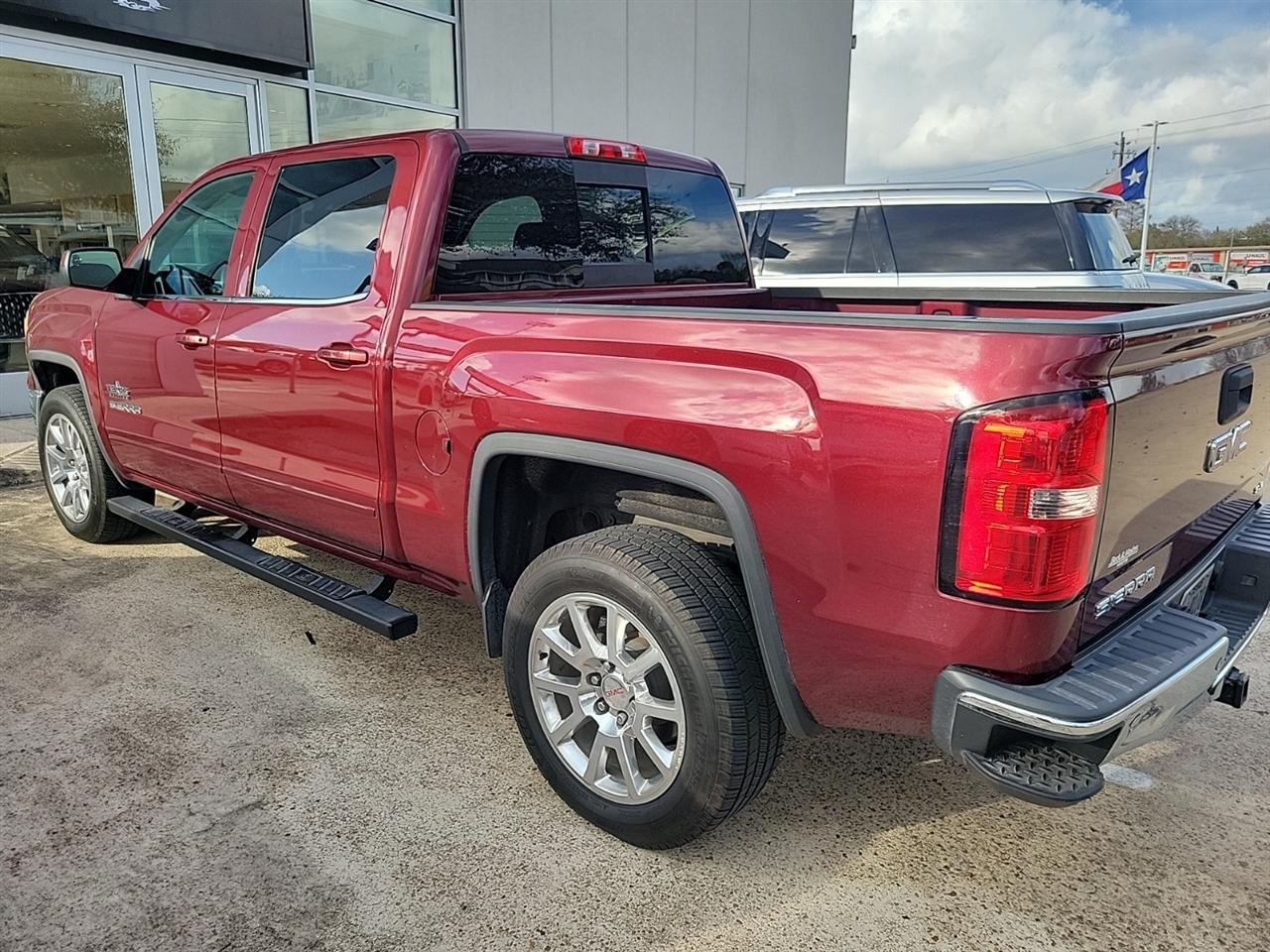 GMC Sierra 1500 SLE Crew Cab 2WD 2014