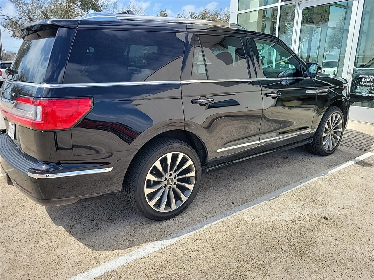Lincoln Navigator Reserve 2WD 2021
