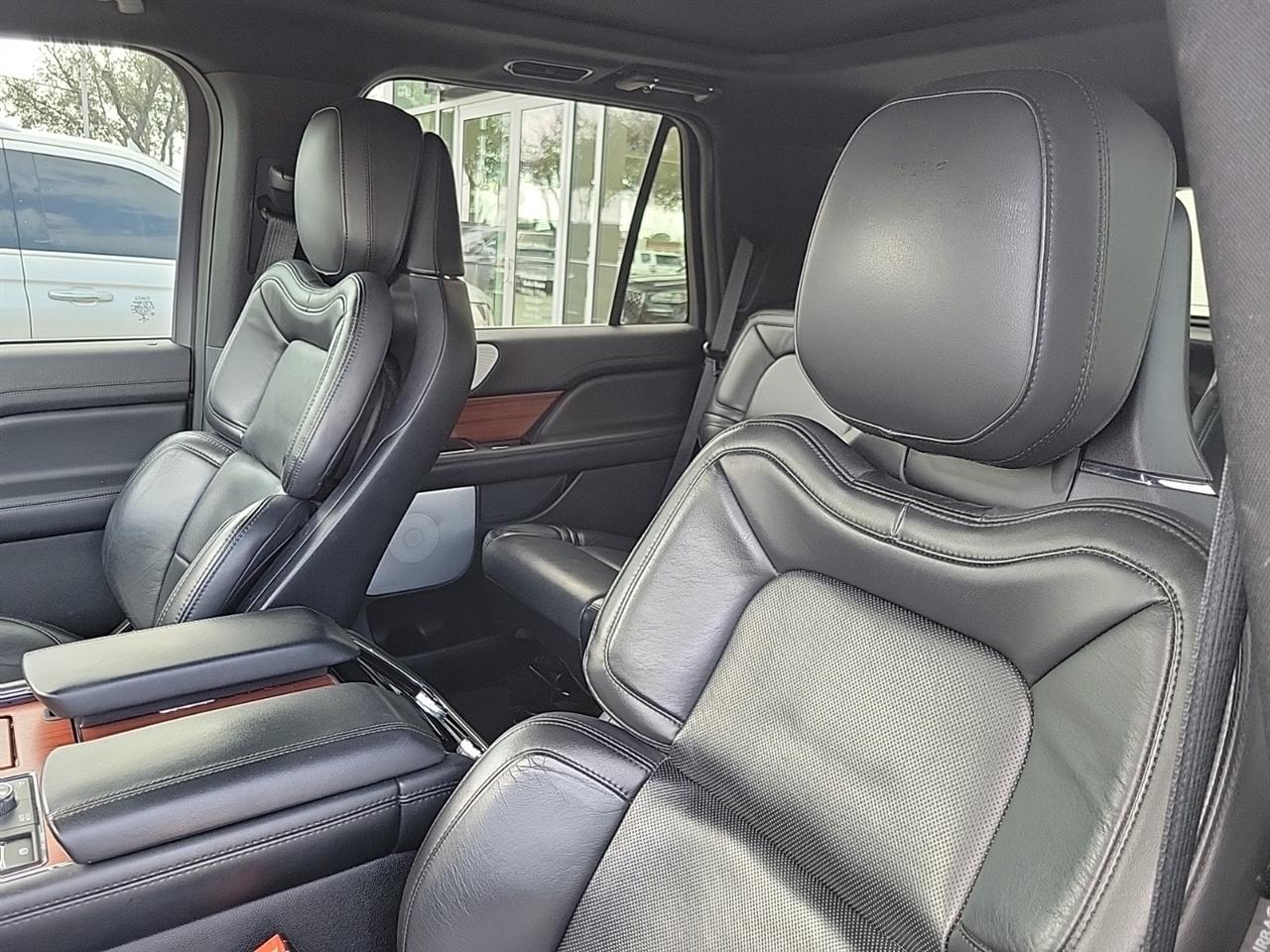 Lincoln Navigator Reserve 2WD 2021