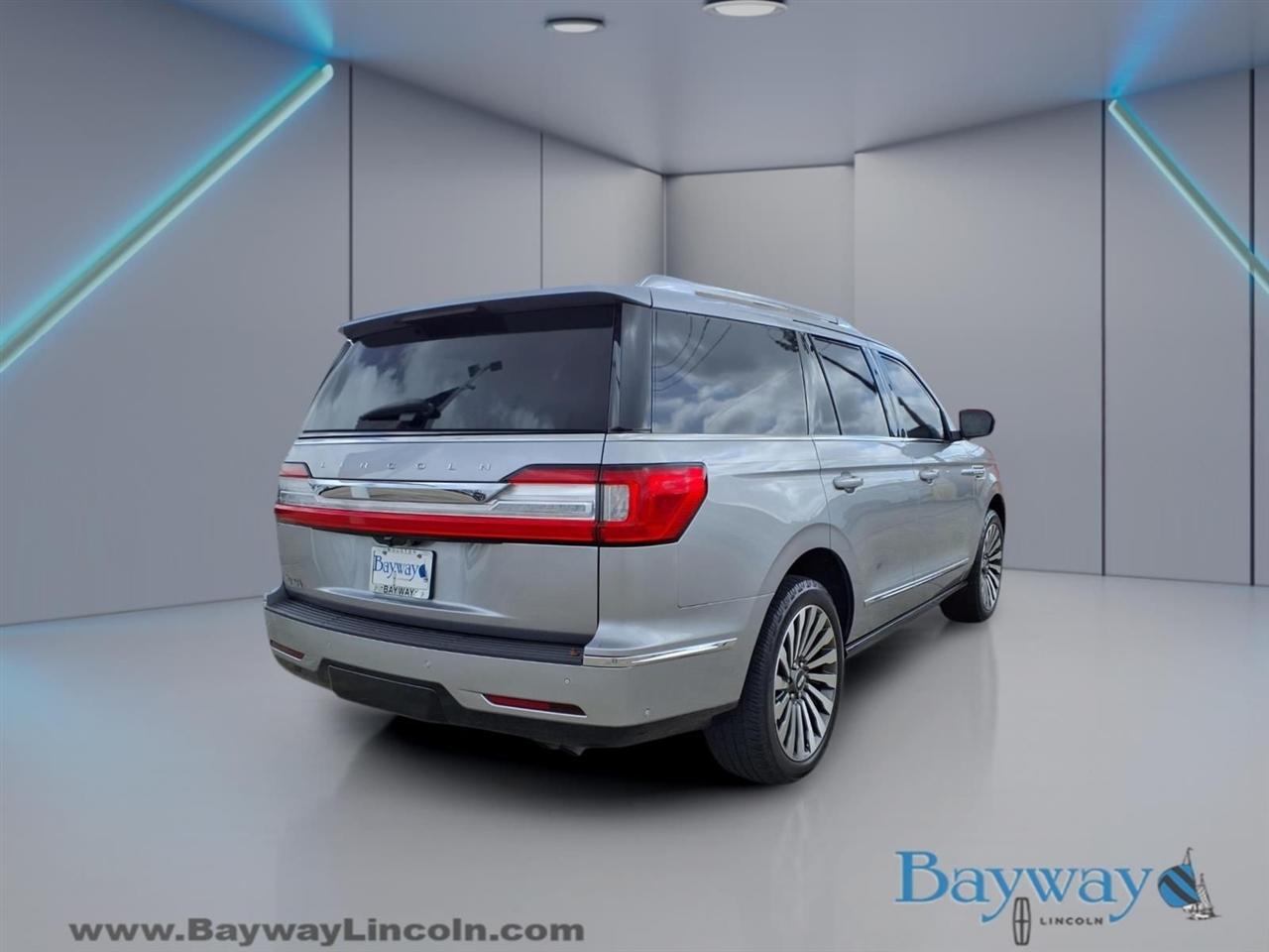 Lincoln Navigator Reserve 2WD 2021