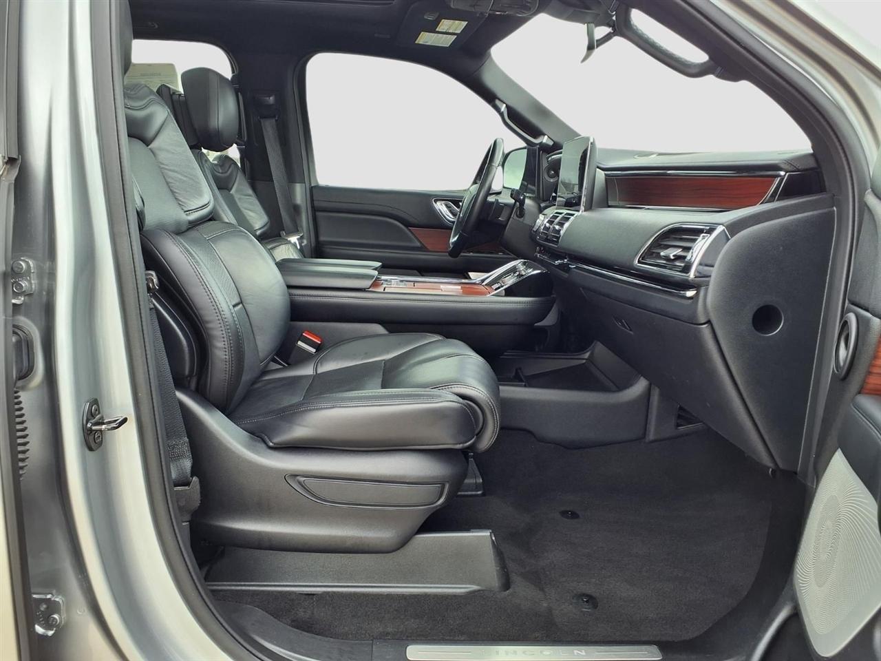 Lincoln Navigator Reserve 2WD 2021