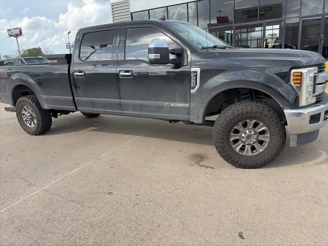 Ford F-350 SD XLT Crew Cab 4WD 2019