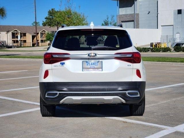 Kia Seltos EX 2021