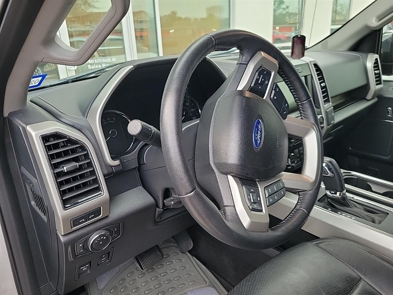 Ford F-150 Lariat SuperCrew 5.5-ft. Bed 4WD 2018