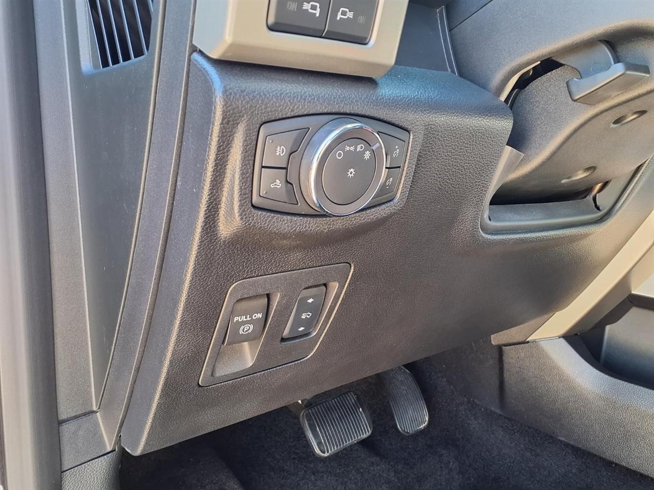 Ford F-150 Lariat SuperCrew 5.5-ft. Bed 4WD 2018