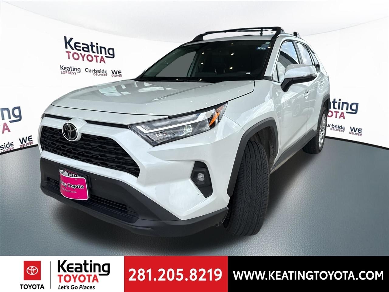 Toyota RAV4 XLE Premium 2025