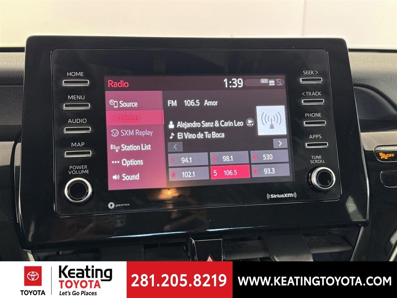 Toyota Camry SE 2024