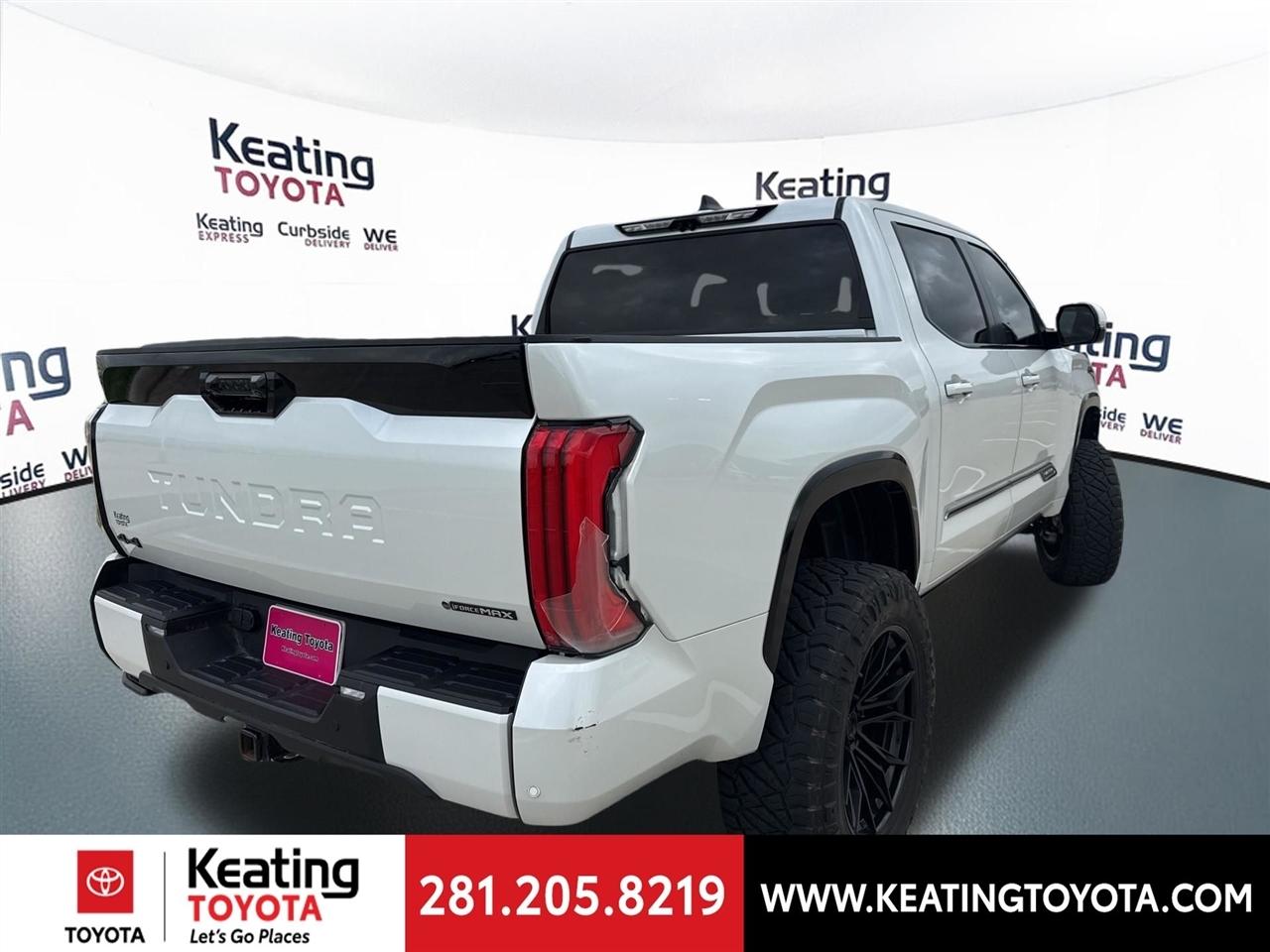 Toyota Tundra Platinum CrewMax 4WD Hybrid 2025