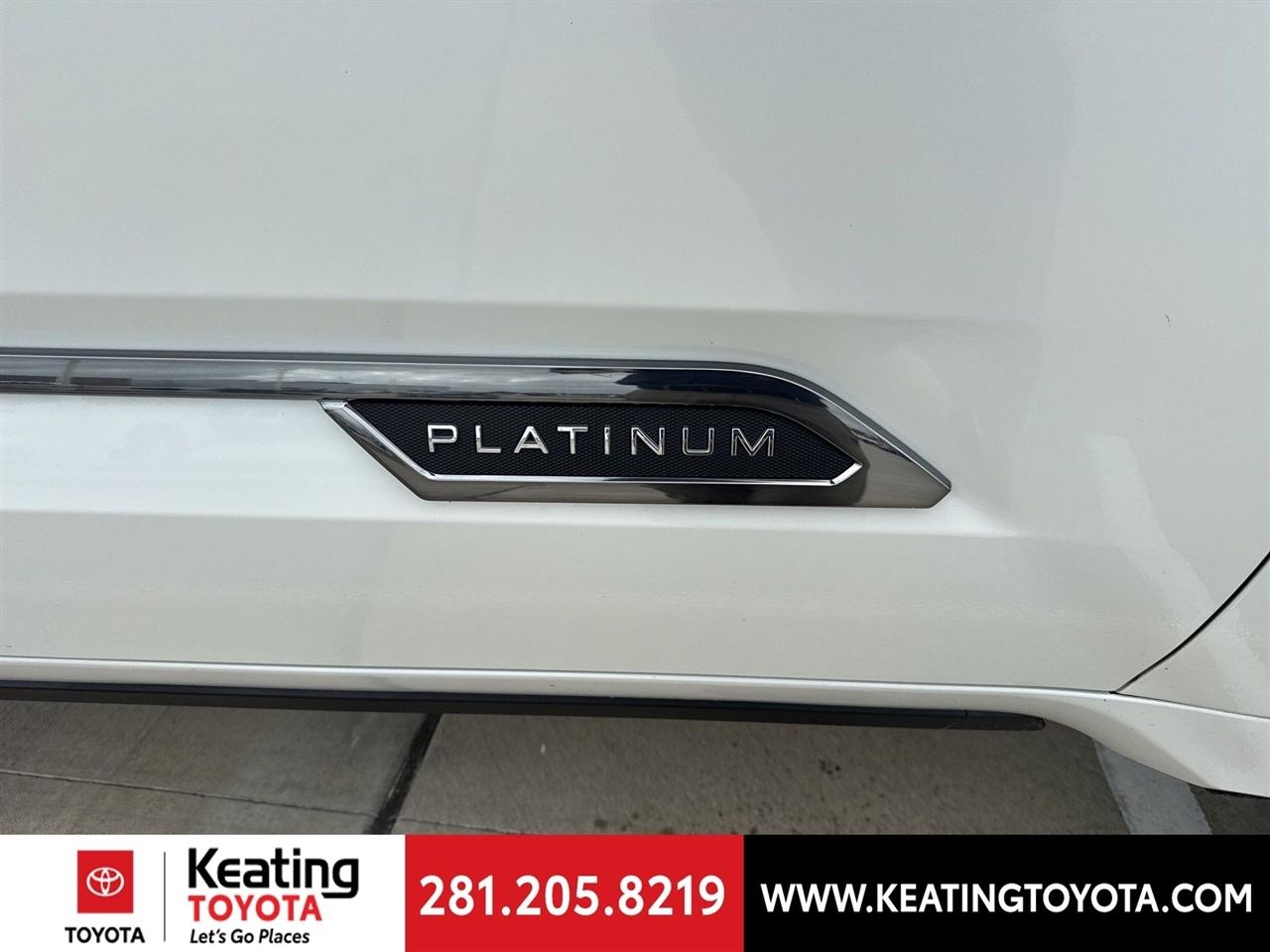 Toyota Tundra Platinum CrewMax 4WD Hybrid 2025