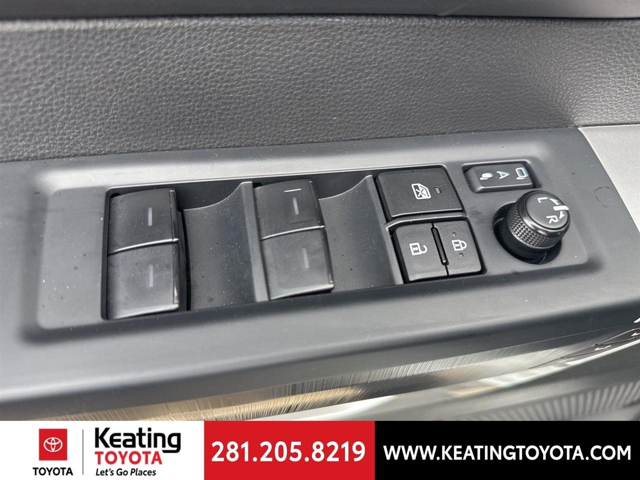 Toyota Tundra Platinum CrewMax 4WD Hybrid 2025