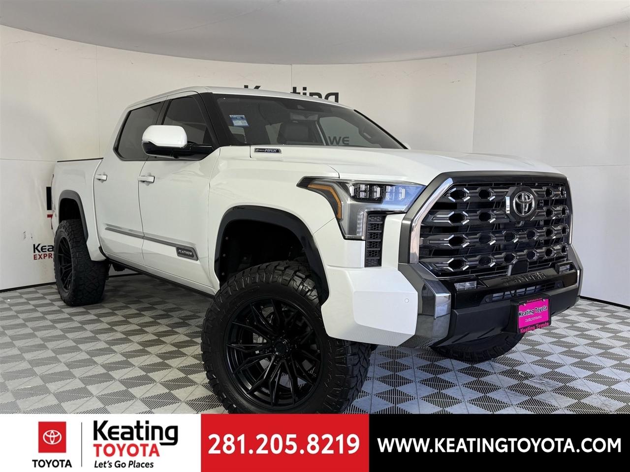 Toyota Tundra Platinum CrewMax 4WD Hybrid 2025