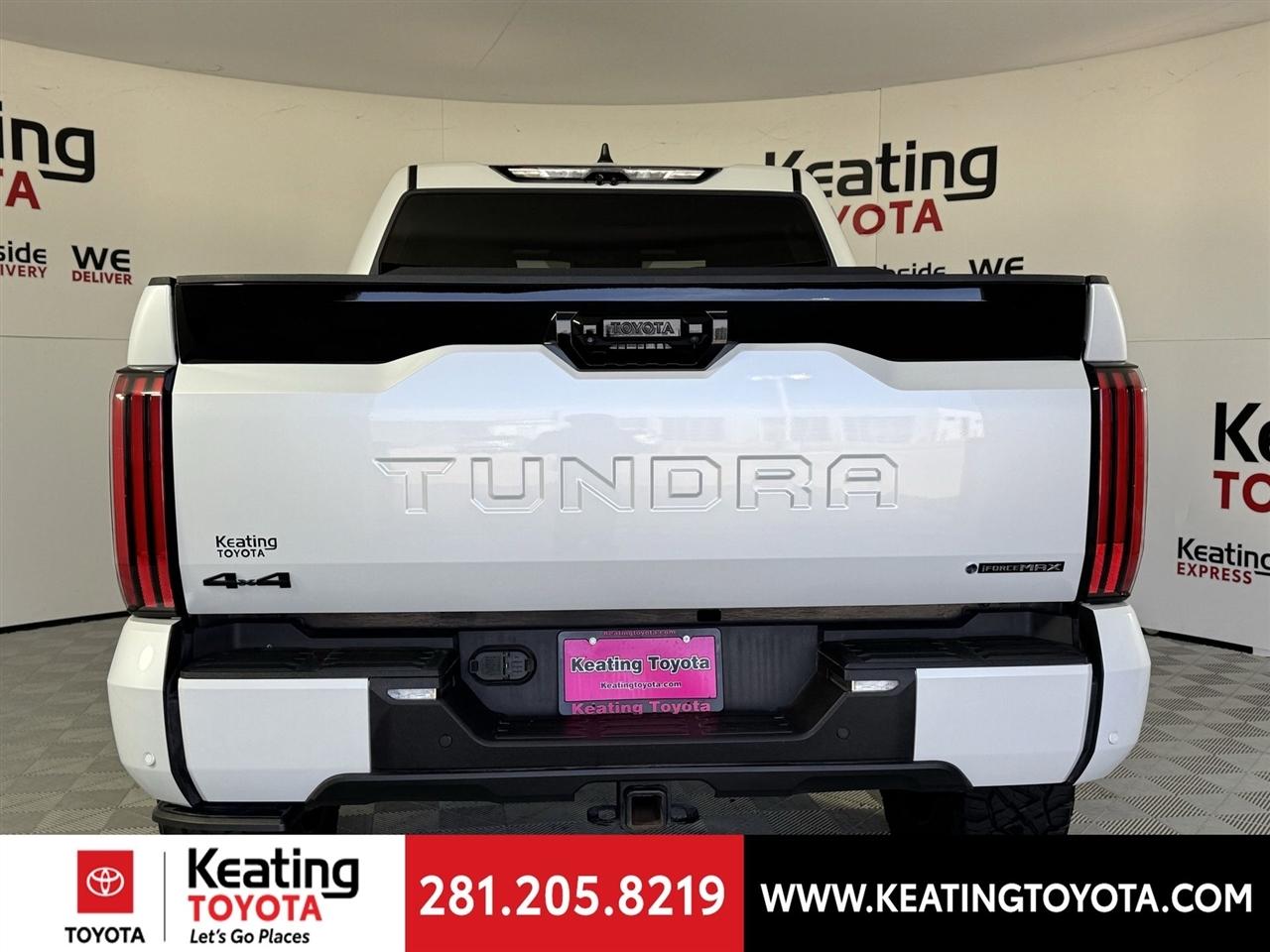 Toyota Tundra Platinum CrewMax 4WD Hybrid 2025