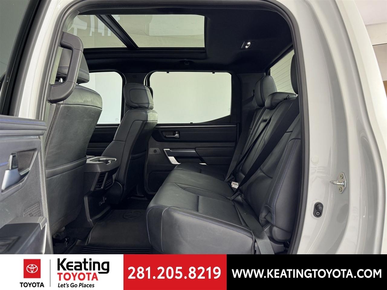 Toyota Tundra Platinum CrewMax 4WD Hybrid 2025