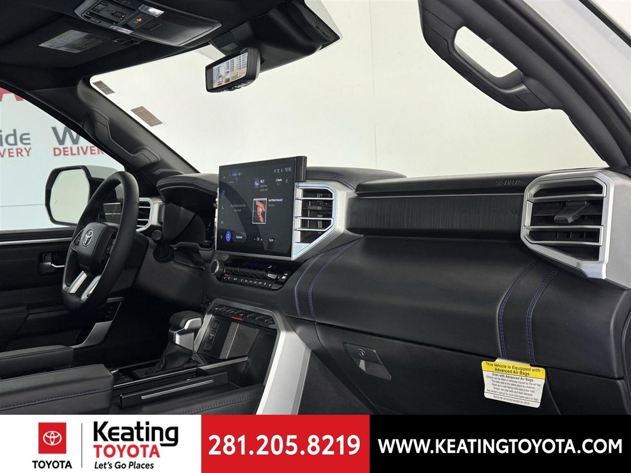 Toyota Tundra Platinum CrewMax 4WD Hybrid 2025