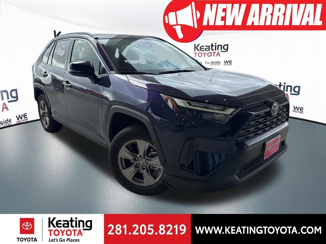 Toyota RAV4 Hybrid XLE 2025