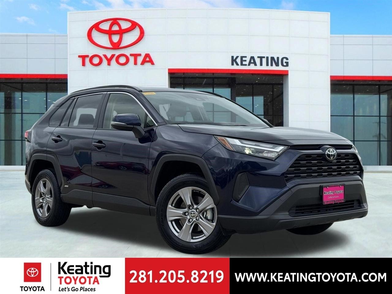 Toyota RAV4 Hybrid XLE 2025