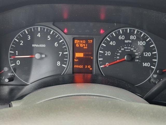 Nissan NV Passenger 3500 SL V8 2014