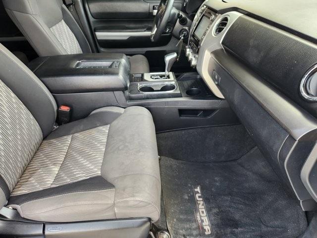 Toyota Tundra SR5 5.7L V8 CrewMax 4WD 2019