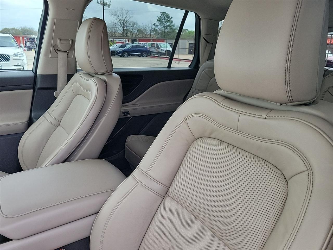 Lincoln Aviator Reserve AWD 2024