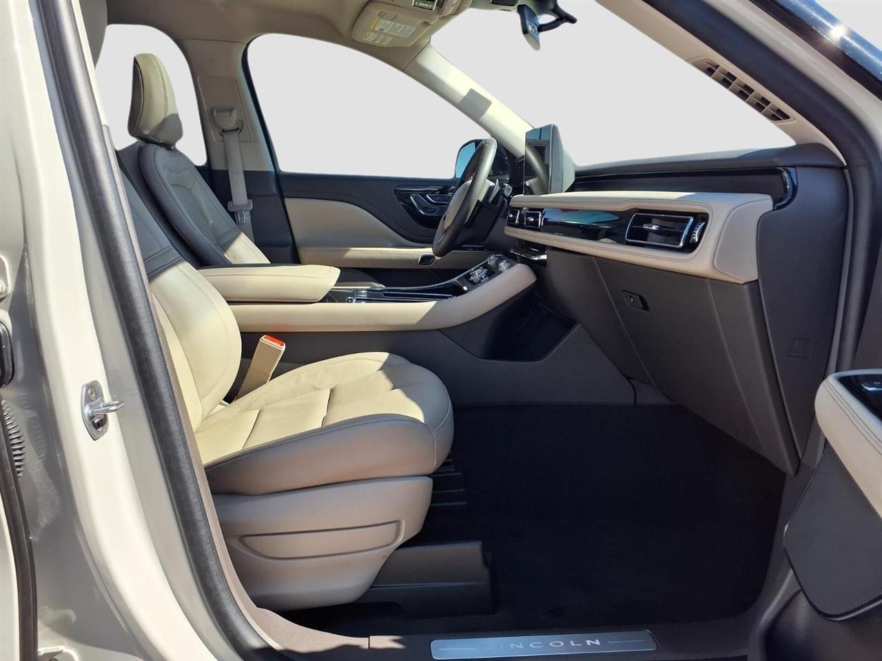 Lincoln Aviator Reserve AWD 2024