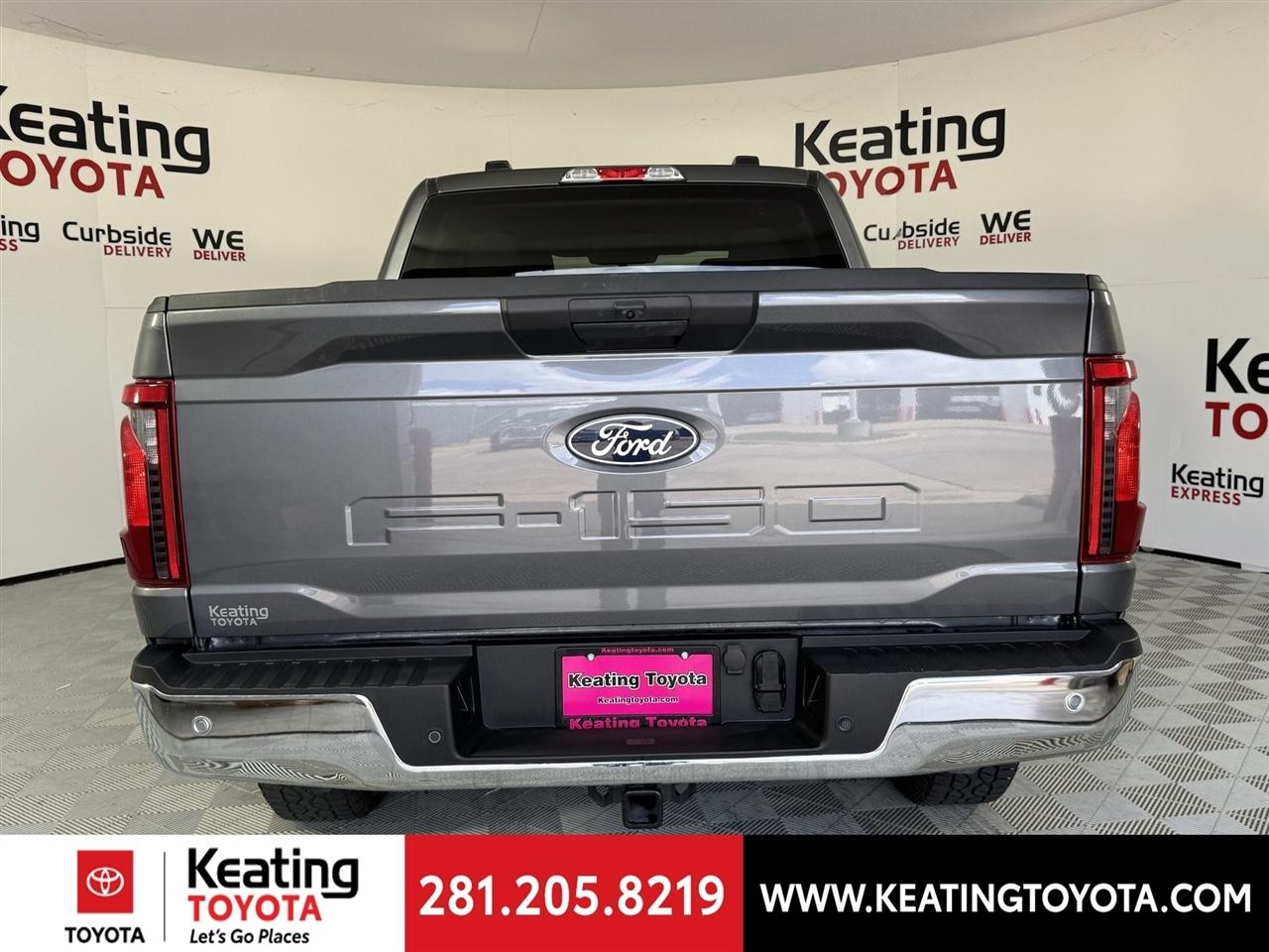 Ford F-150 XLT SuperCrew 4WD 2025