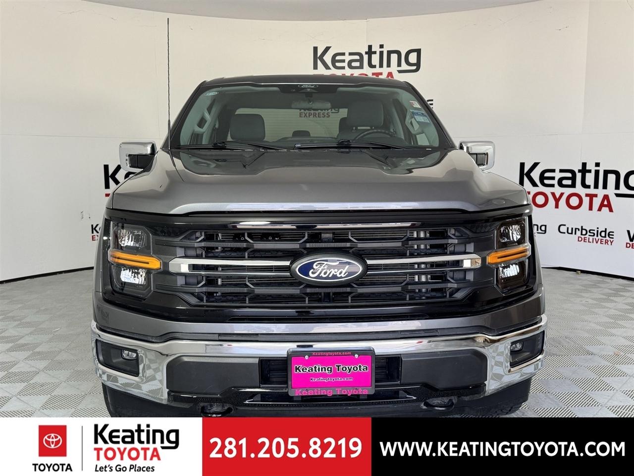 Ford F-150 XLT SuperCrew 4WD 2025